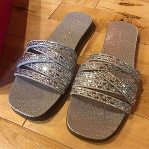 Kelly & Katie Fashine Sandal, Size 9, Regular Width, Gold Metallic